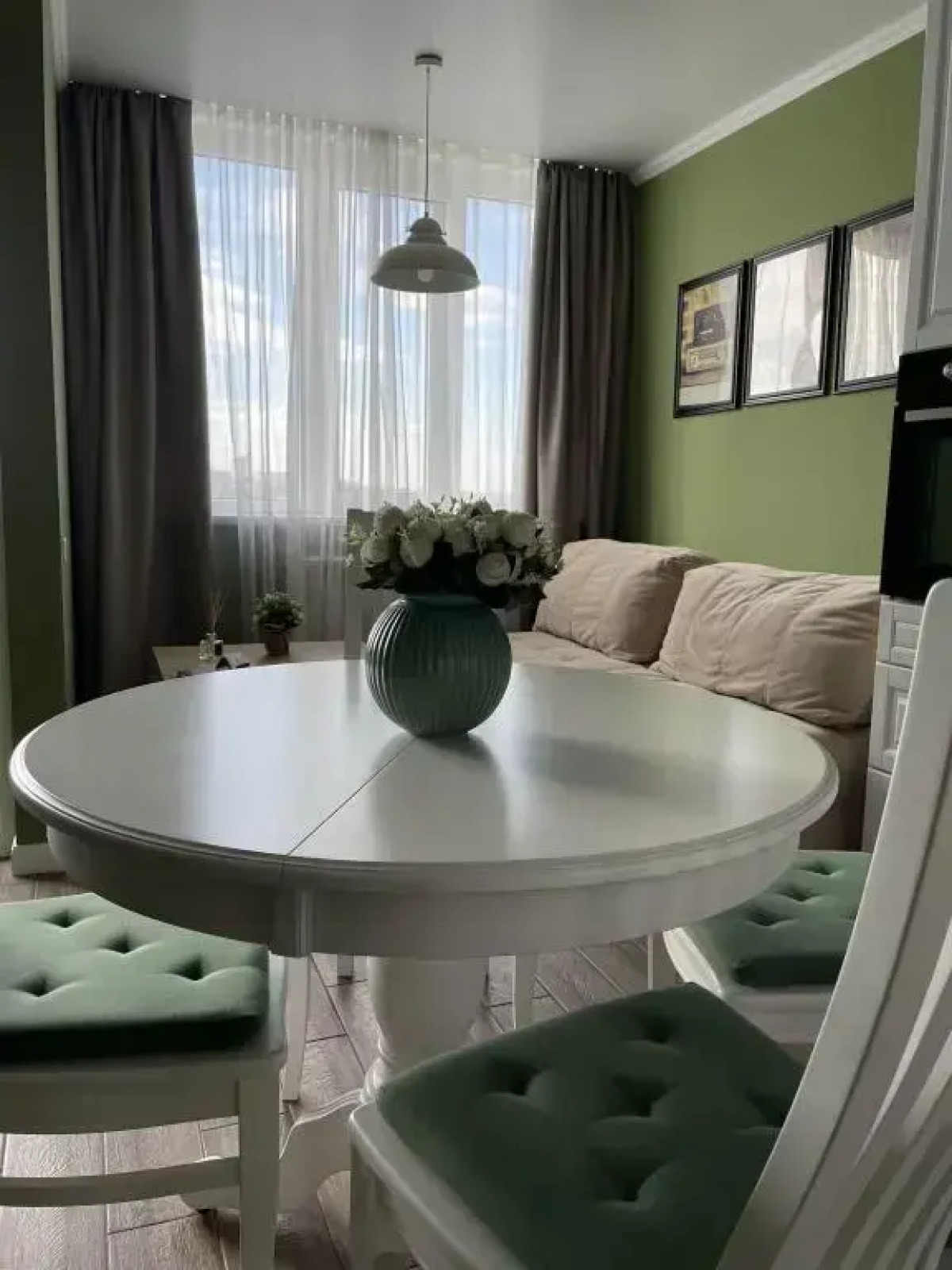 Апартаменты в ЖК Белый Ангел с потрясающим видом на реку