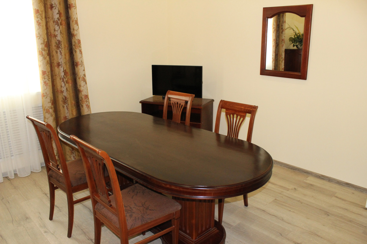 Отель Золотой Лев