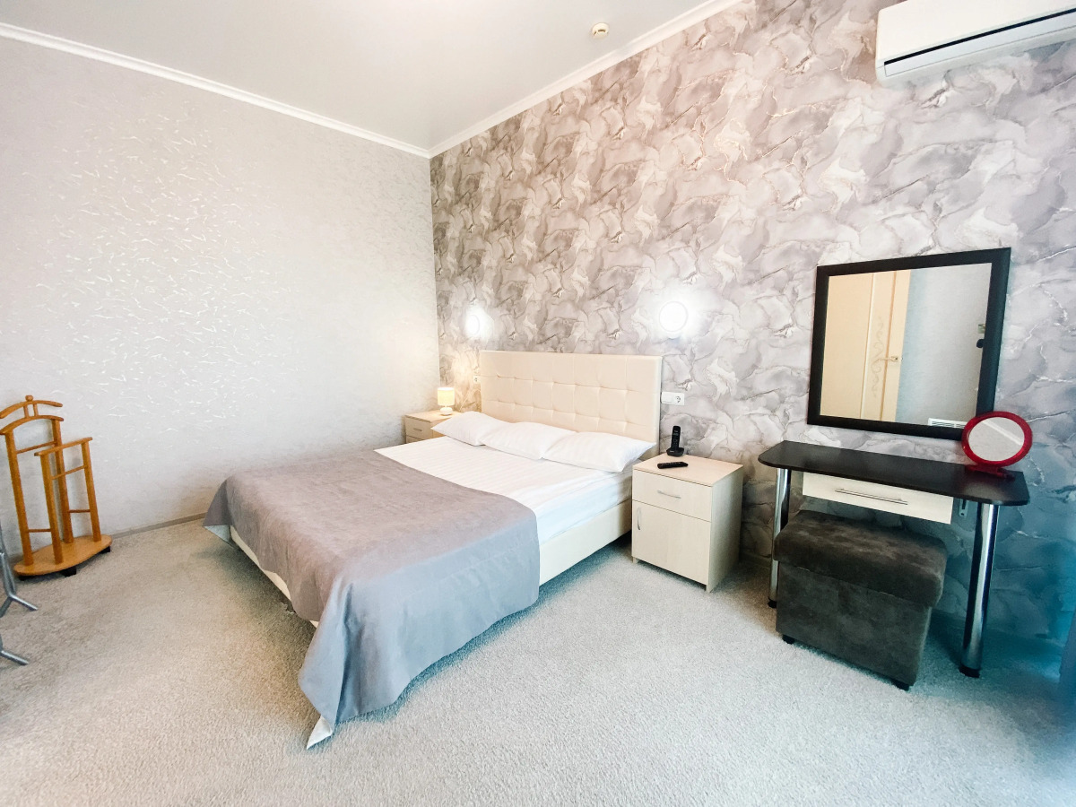 Гостинично-развлекательный комплекс Royal-Lime