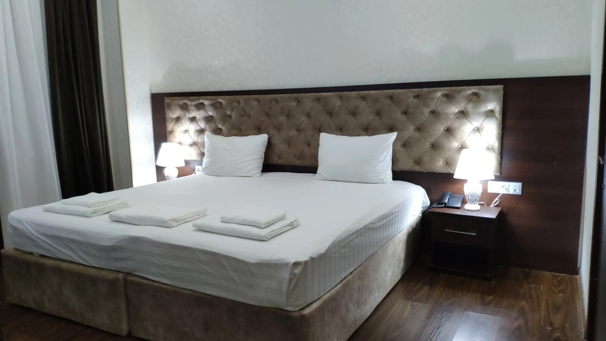 Отель Grand Turon Plaza