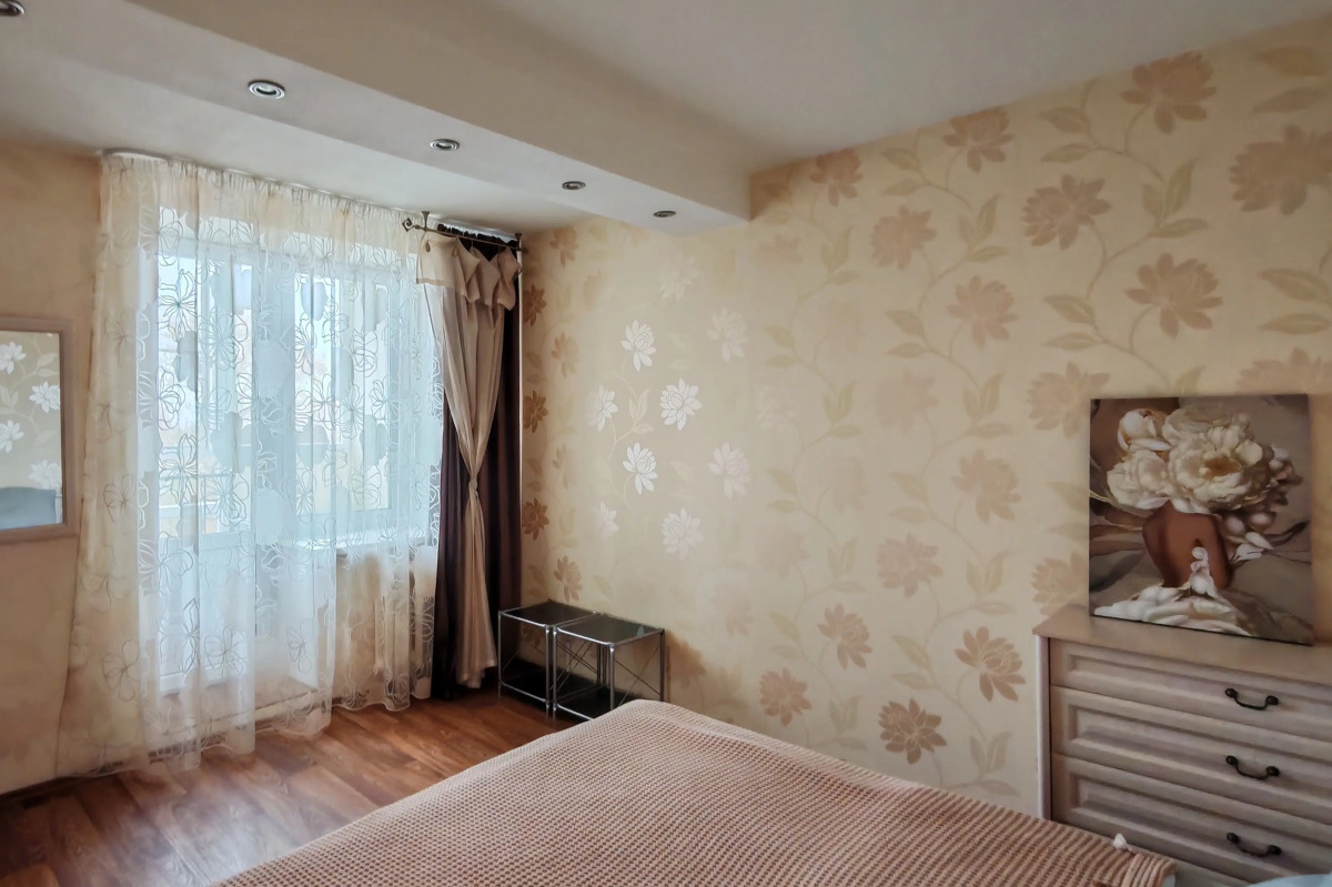 VolgaApart 2-х комнатная квартира