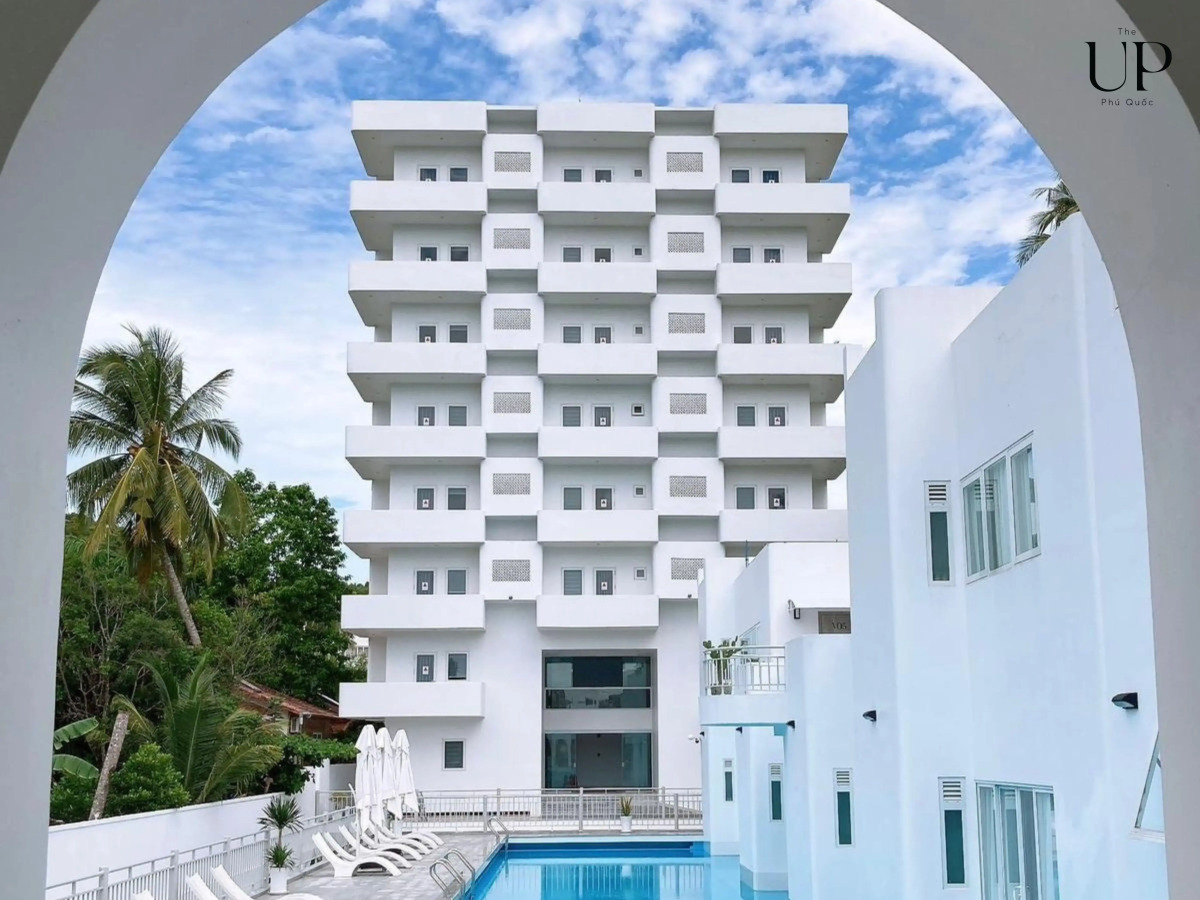 Отель The Up Phu Quoc