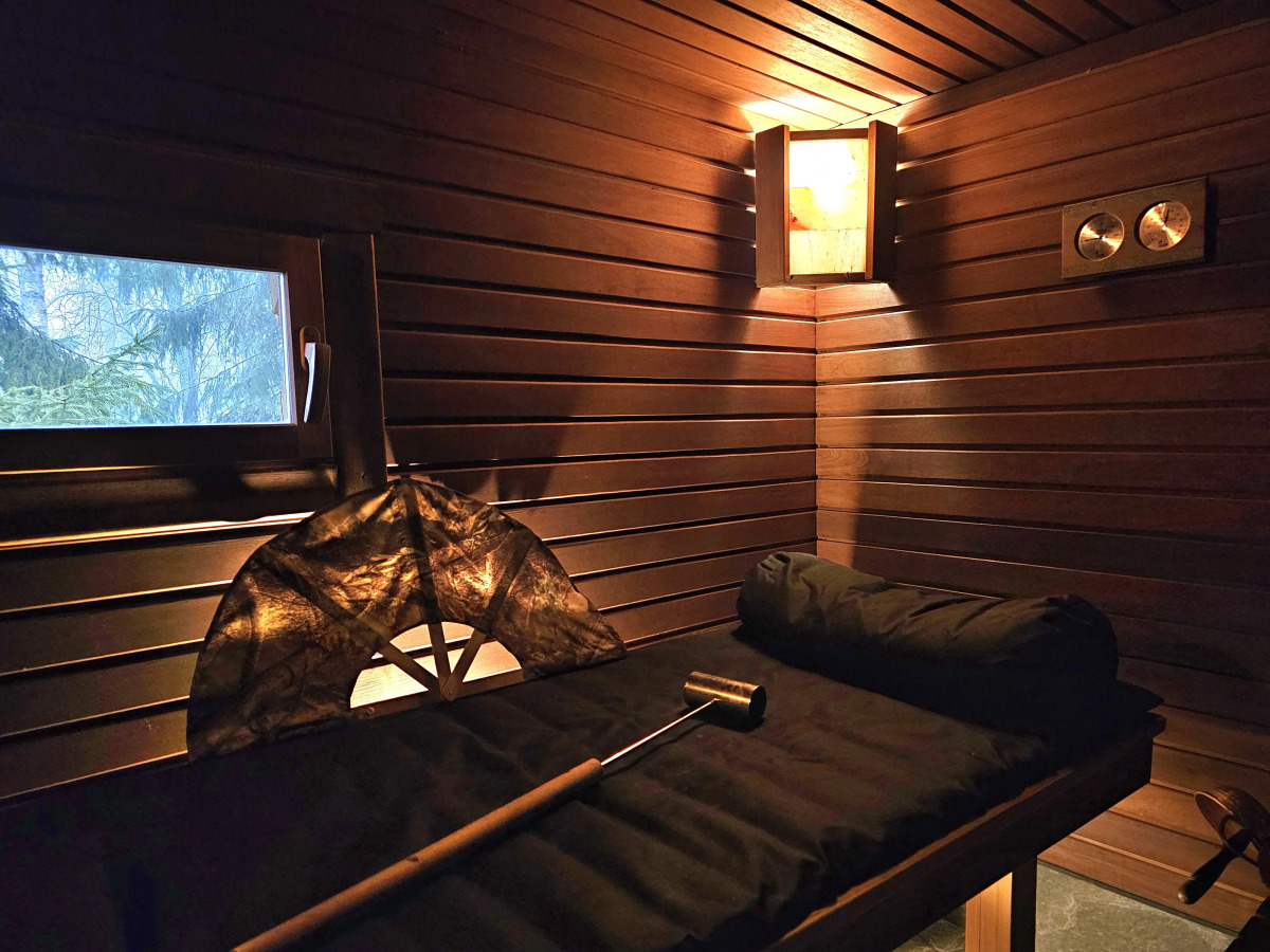 Коттедж Черничный Склон Forest House