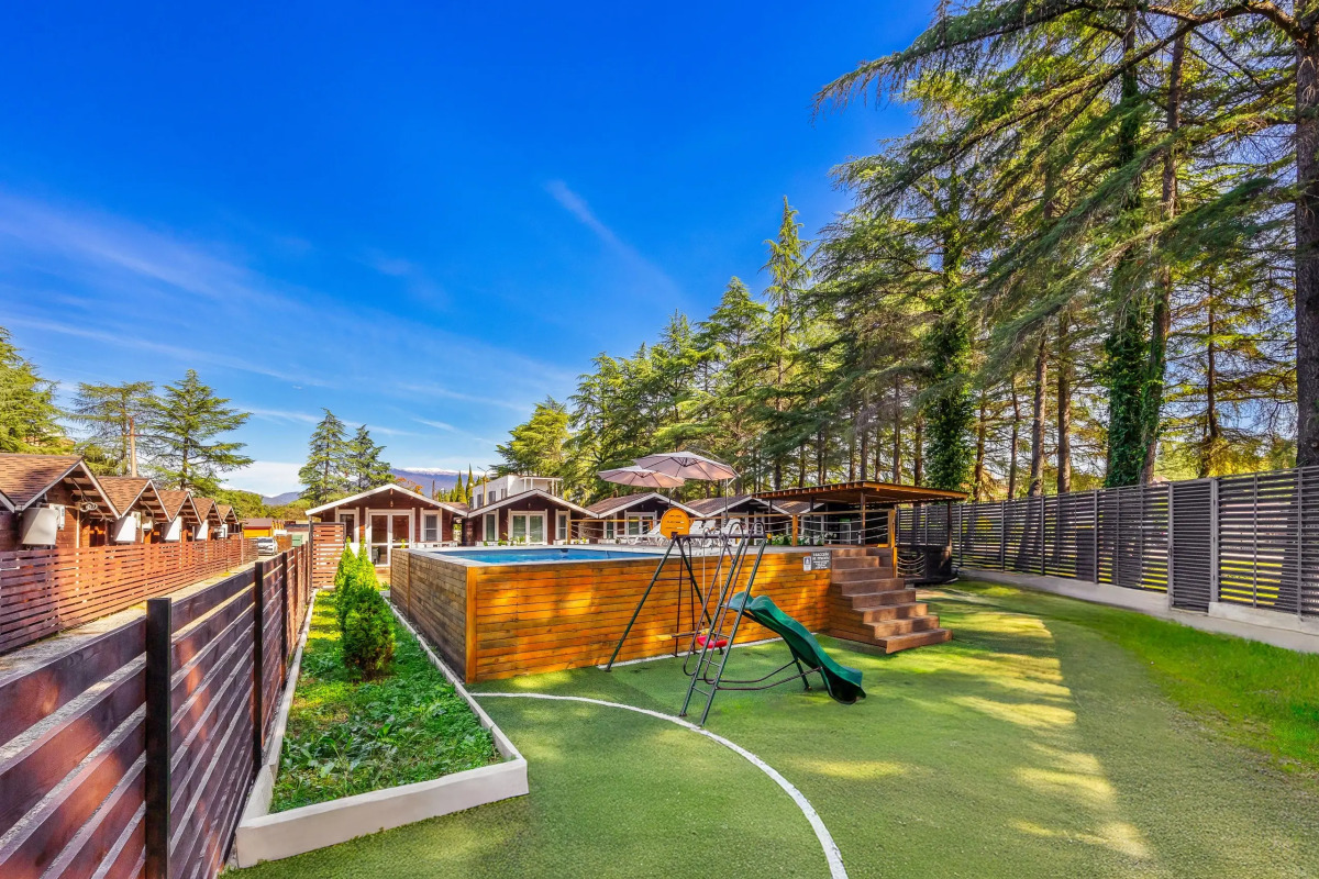 Курортный отель Отель Eco House Pitiunt