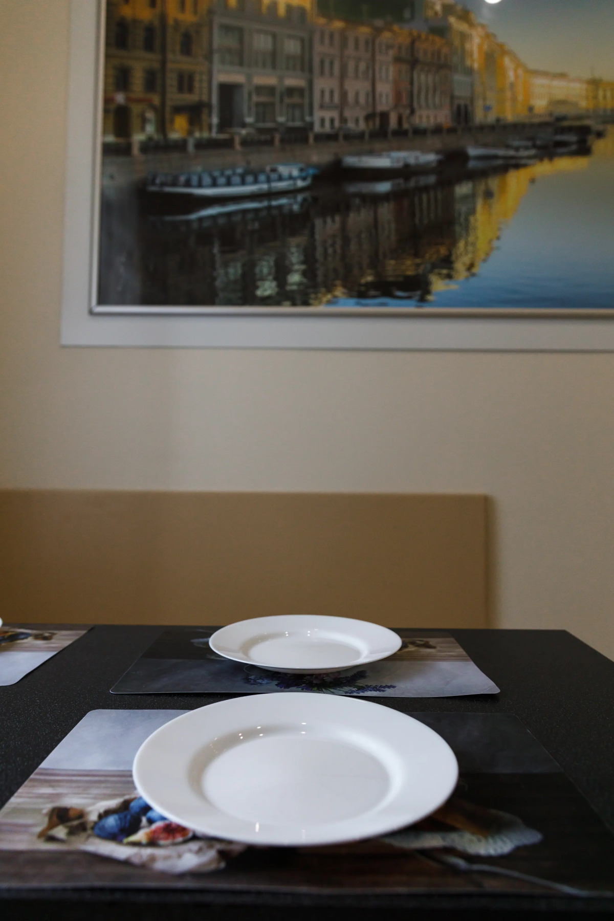 Апартаменты на Яна Грунта 1 -4/1