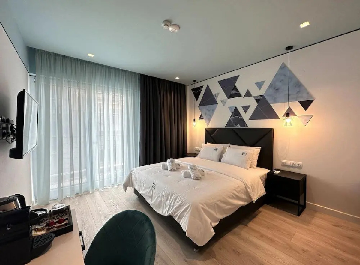 Апартаменты Urban Elephant Suites