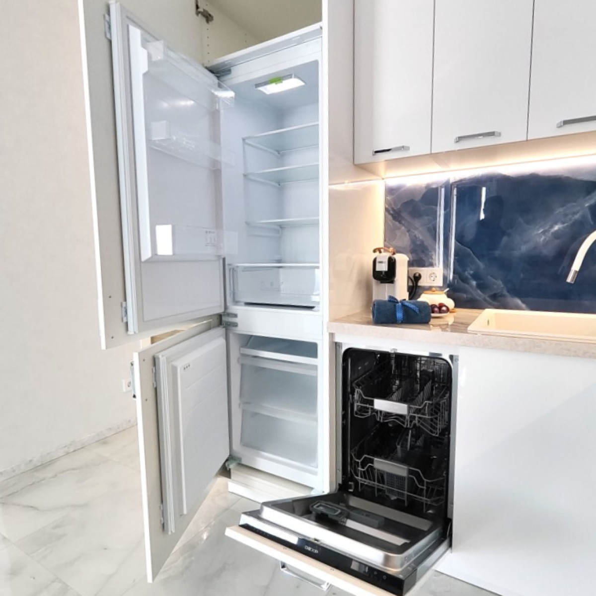 Апартаменты с шикарным видом на море Paradise