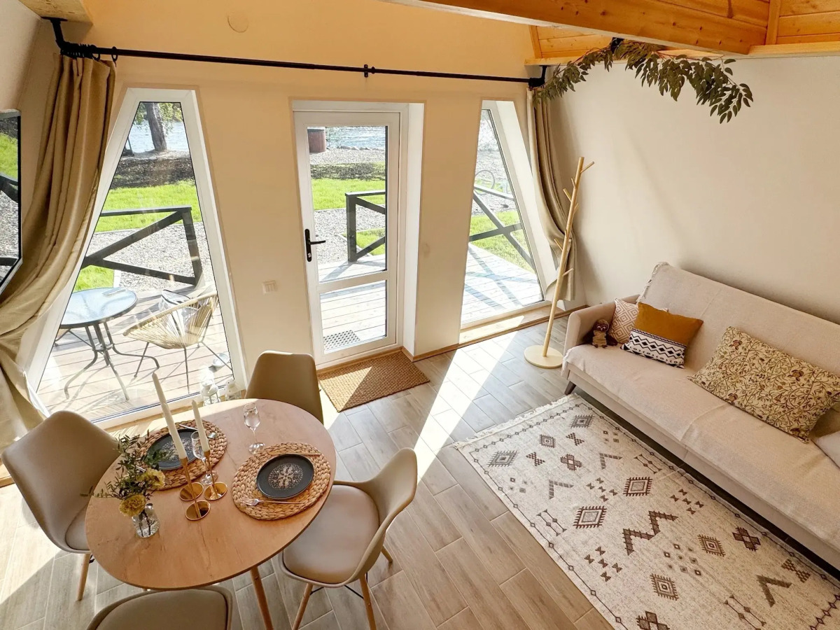 Гостевой дом на берегу реки