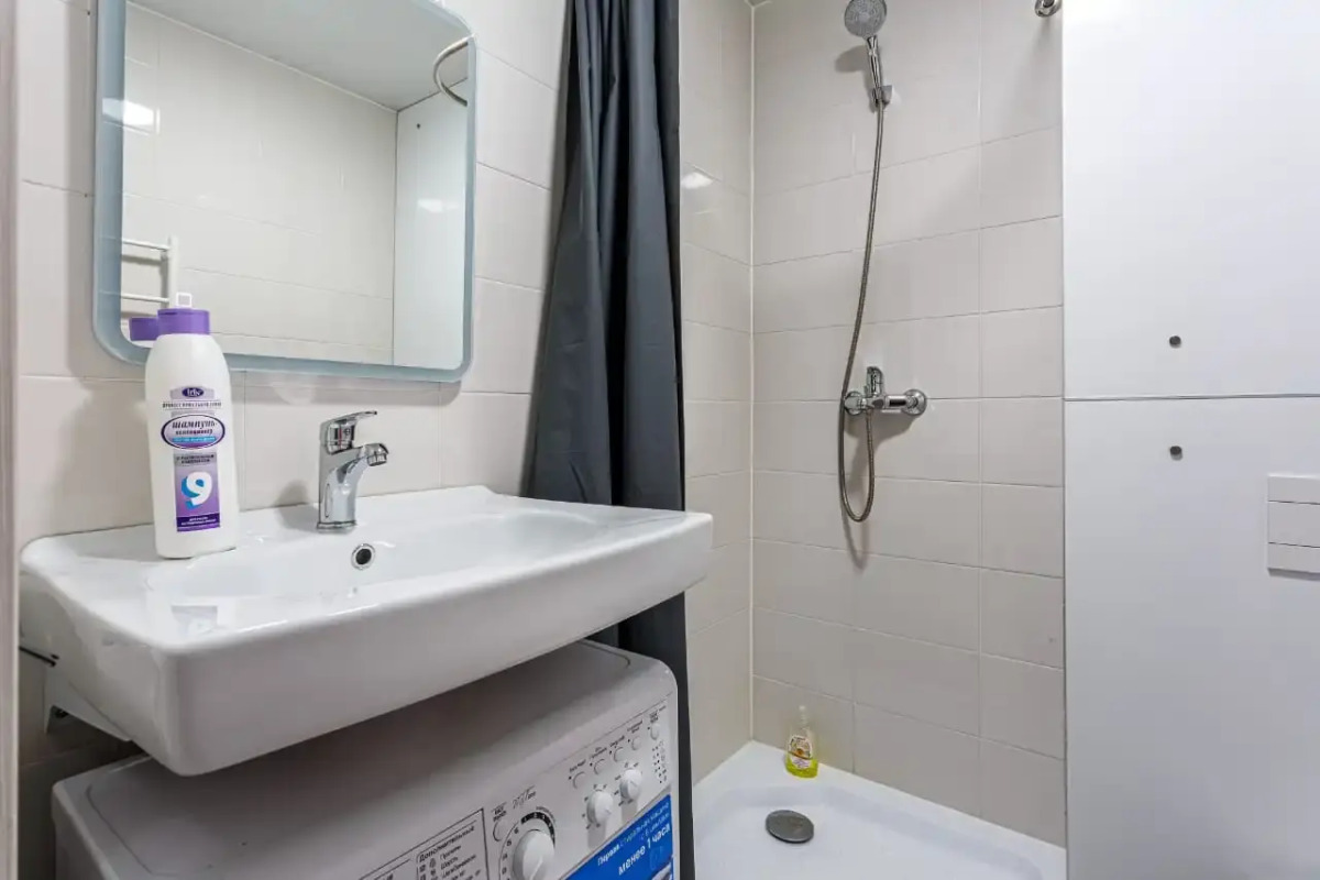 Квартира Новая студия возле Восточного вокзала