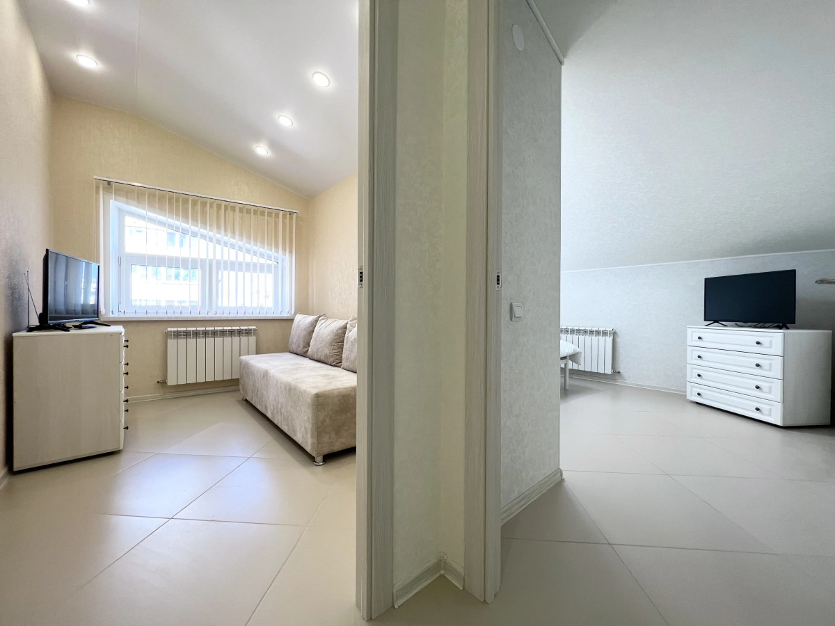 Апартаменты на Тульской 18 на шестом этаже квартира  23