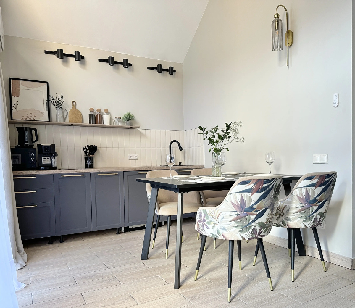 Частный Дом Барнхаус №2 на 10 гостей, с дровяной баней и горячим чаном