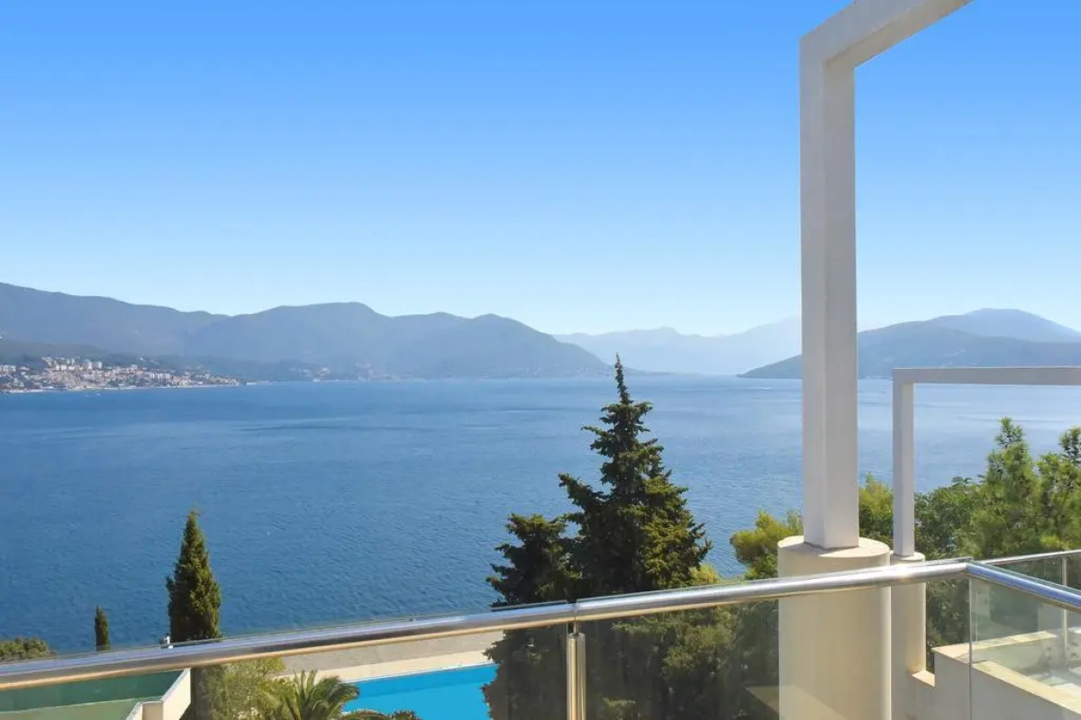 Отель Iberostar Herceg Novi