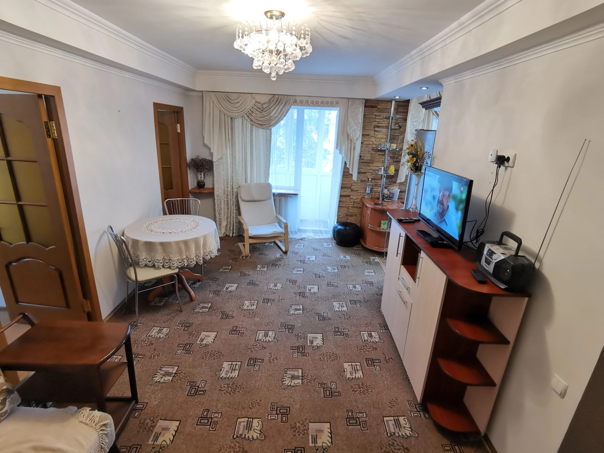 Апартаменты на Цандера 11 (р-н Центр. рынка)