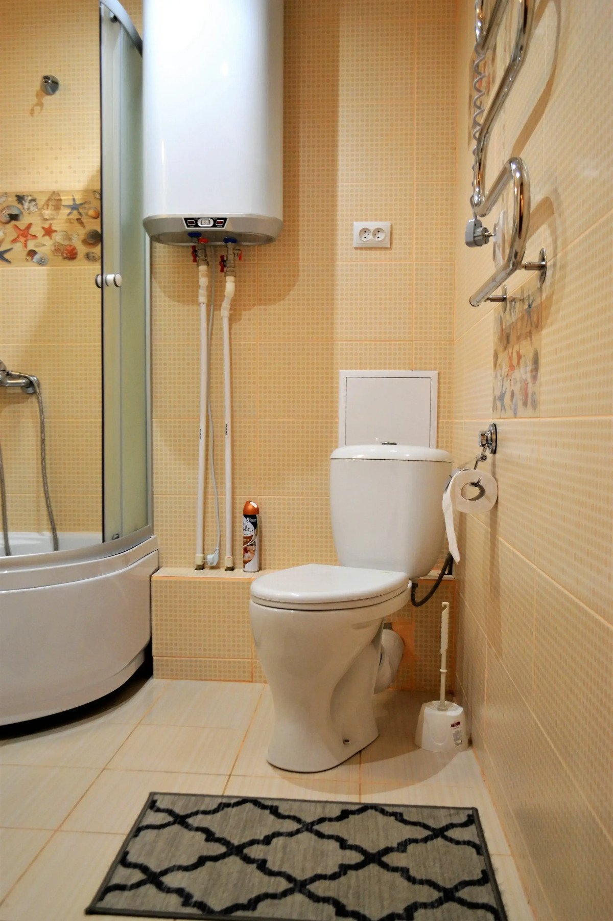 Квартира с Видом на Площадь Пять Углов