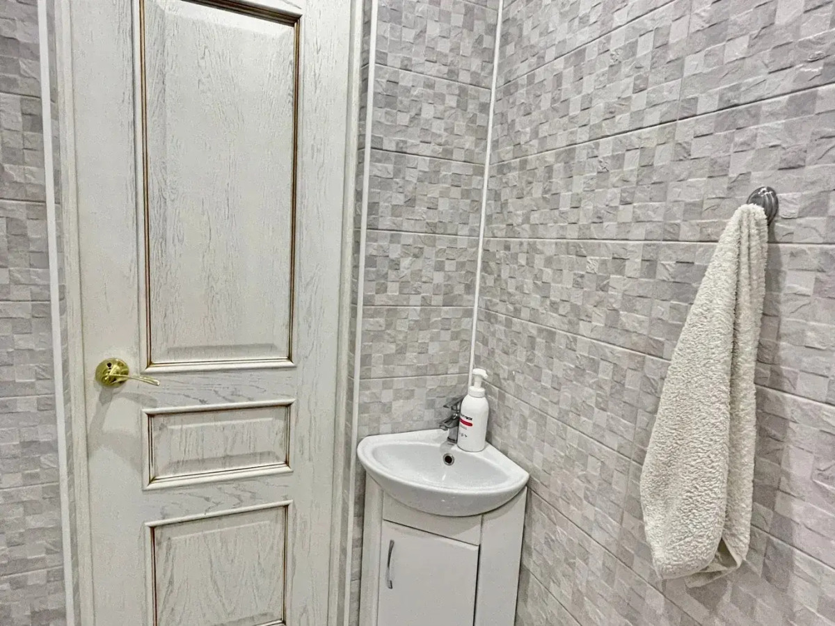 Квартира на Севастопольской 17