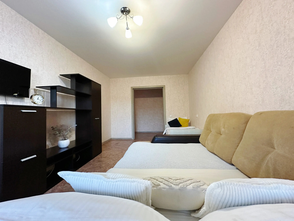 Большая трехкомнатная квартира на Московском проспекте