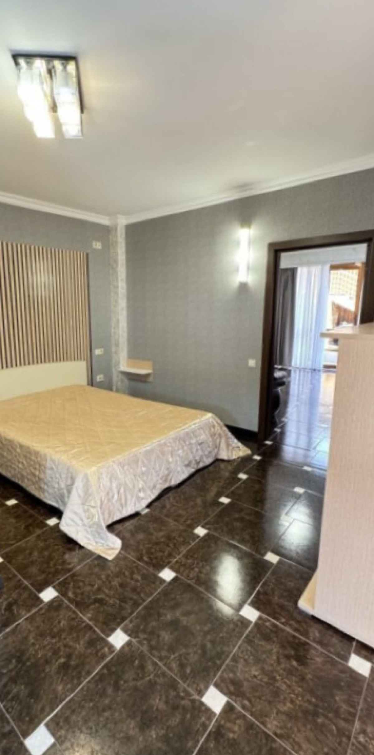 Апартаменты на Ивановской