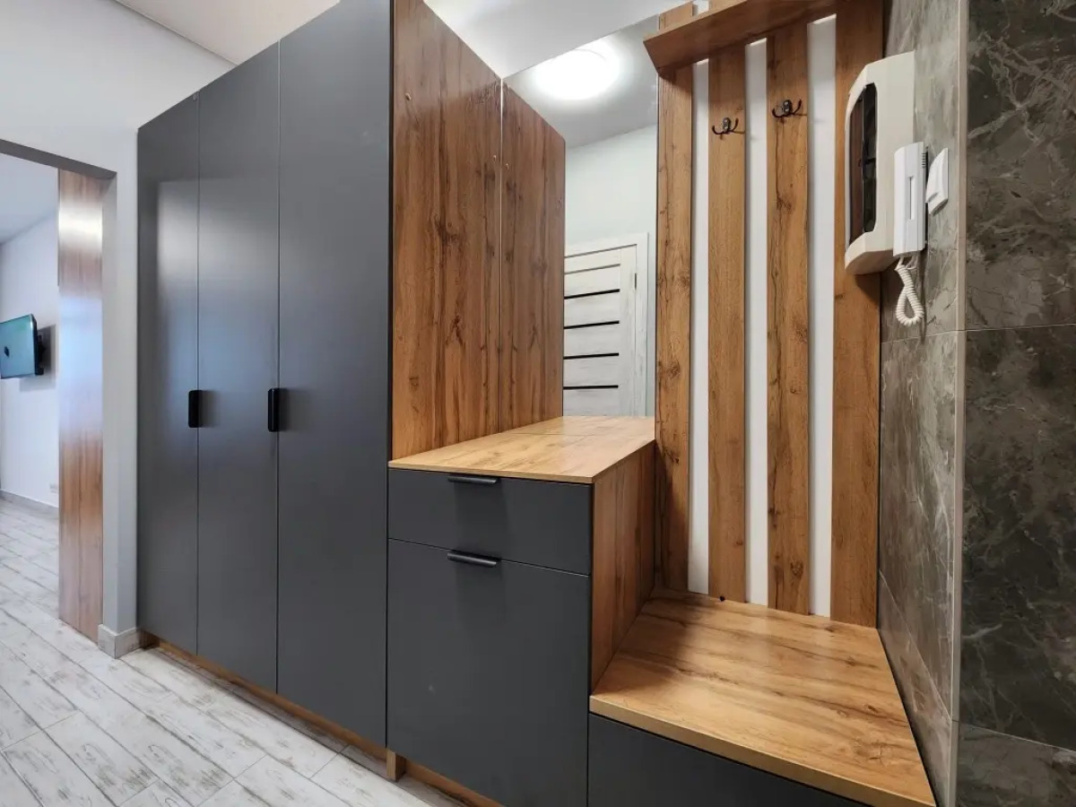 Апартаменты Comfort Home Вип в Метрополис 1