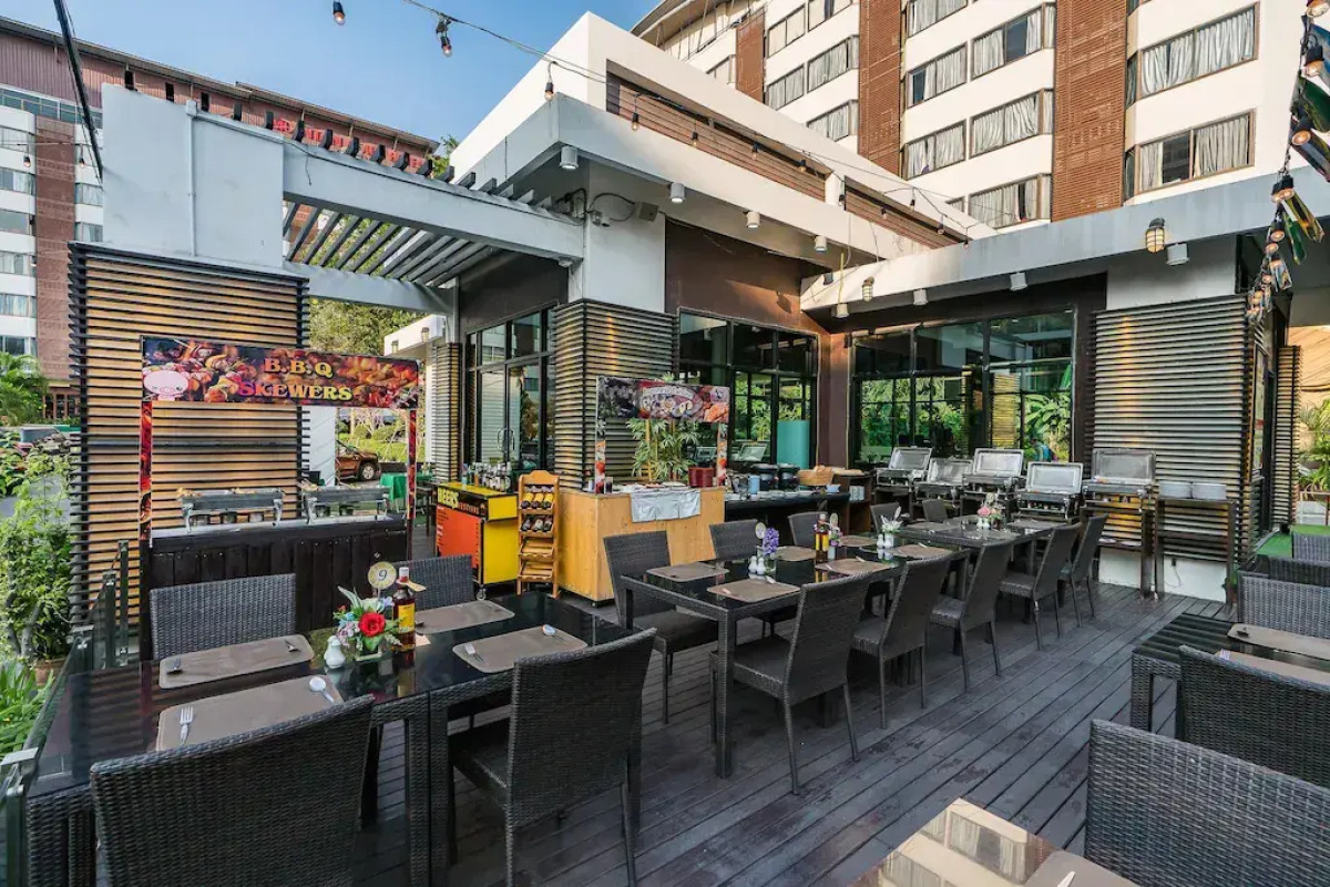 Mountain Beach Resort & Convention Center