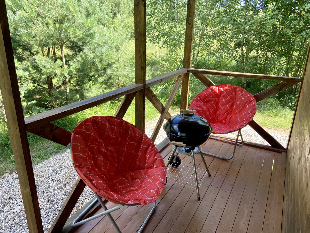 Дом наедине с природой