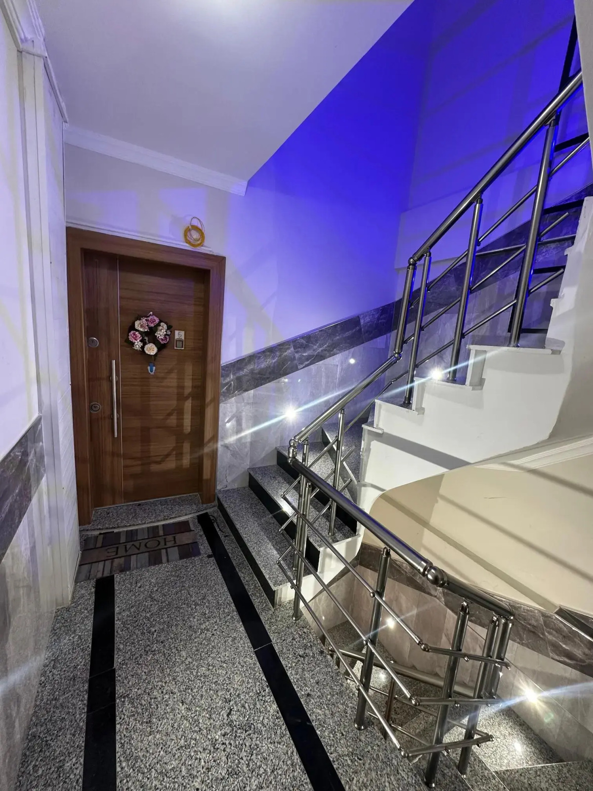 Апартаменты Mavi Restaurant & Apartments 1