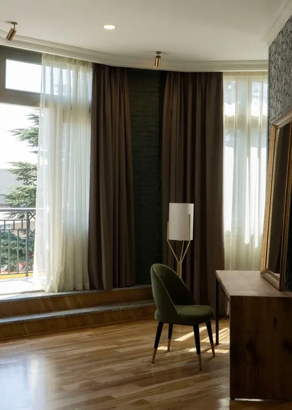 Отель Grand Opera