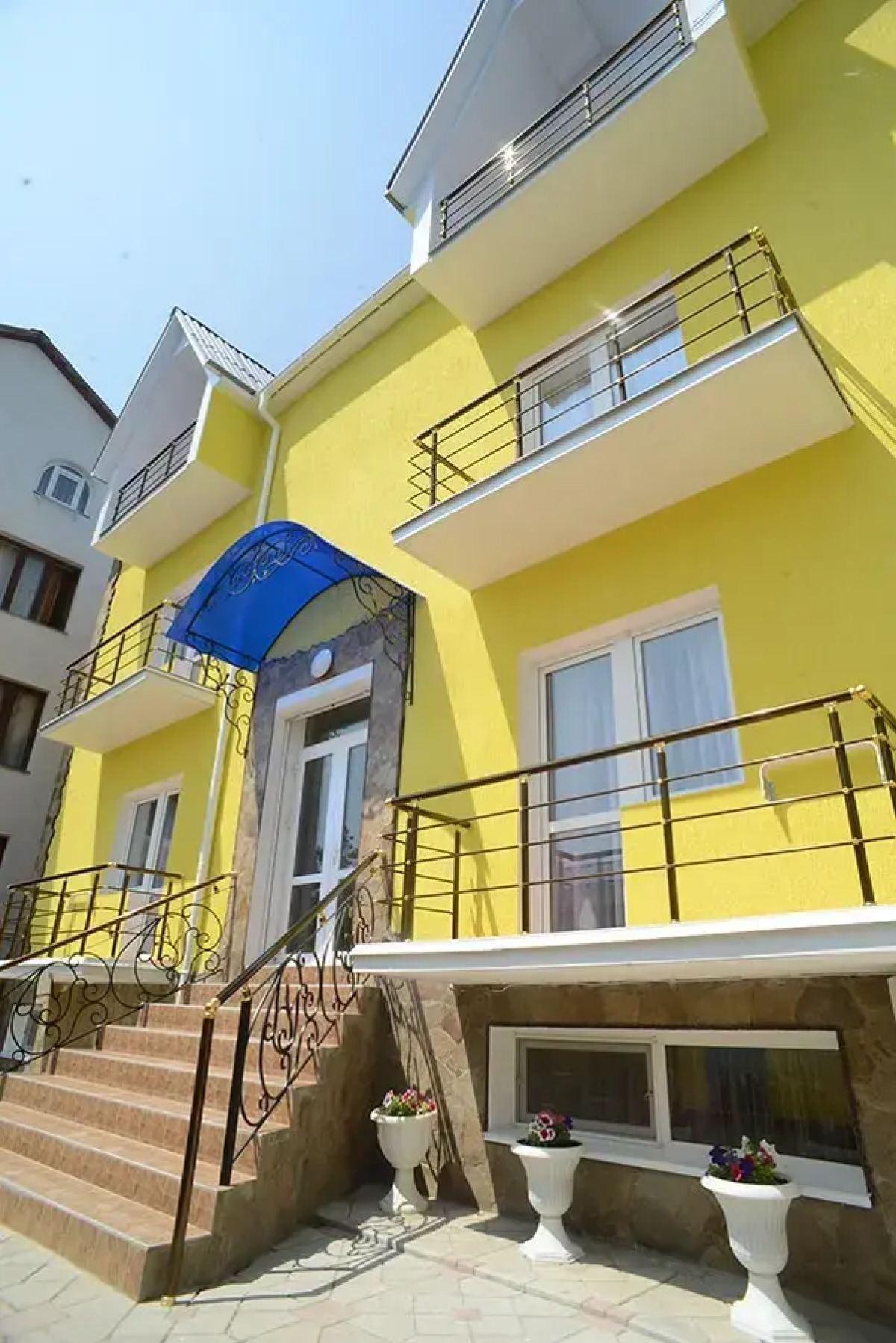 Гостевой дом Роман Песчаное