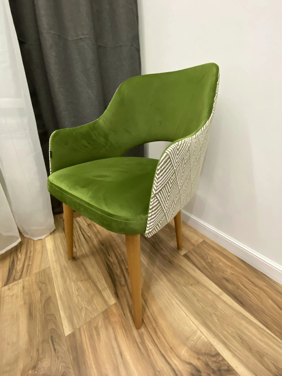 Зеленая студия Апартаменты и точка