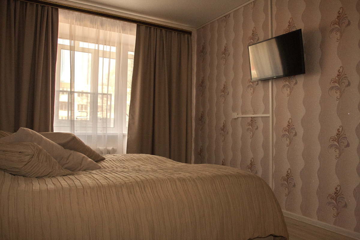 Апартаменты 2-комнатные с 1 спальней №1