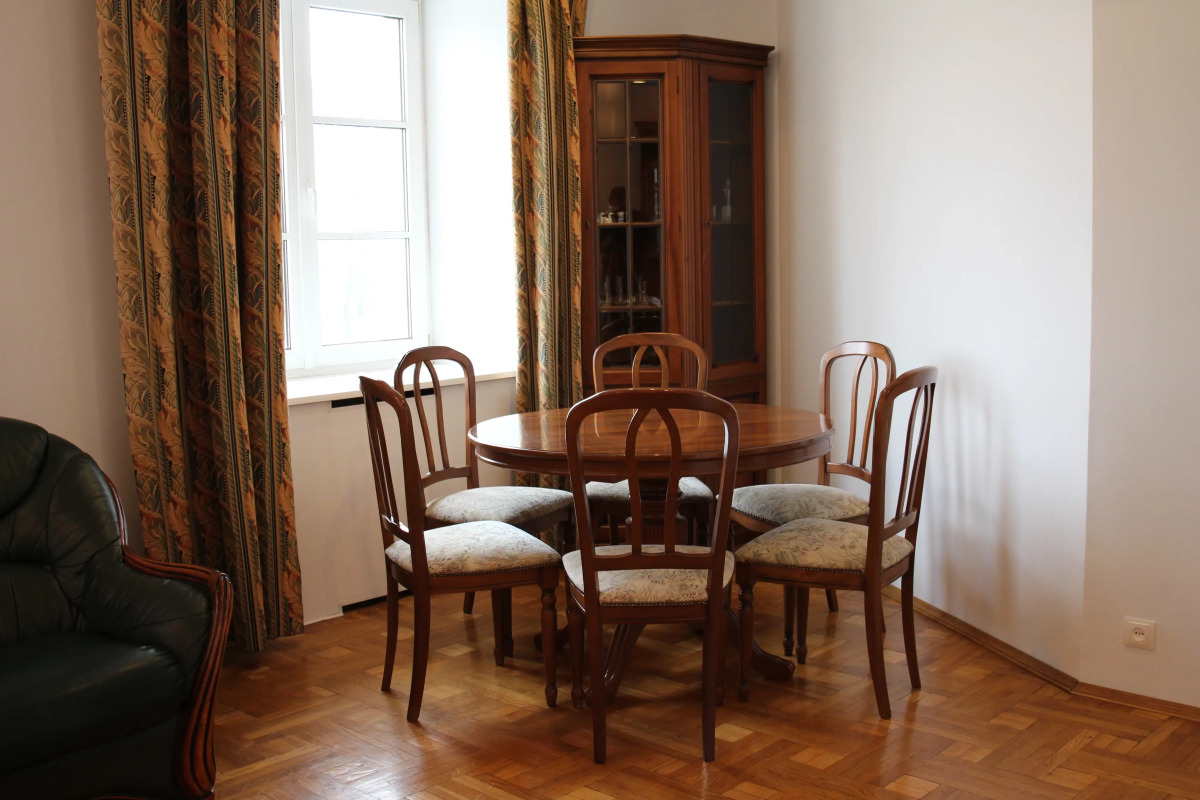 Апартаменты Площадь Республики