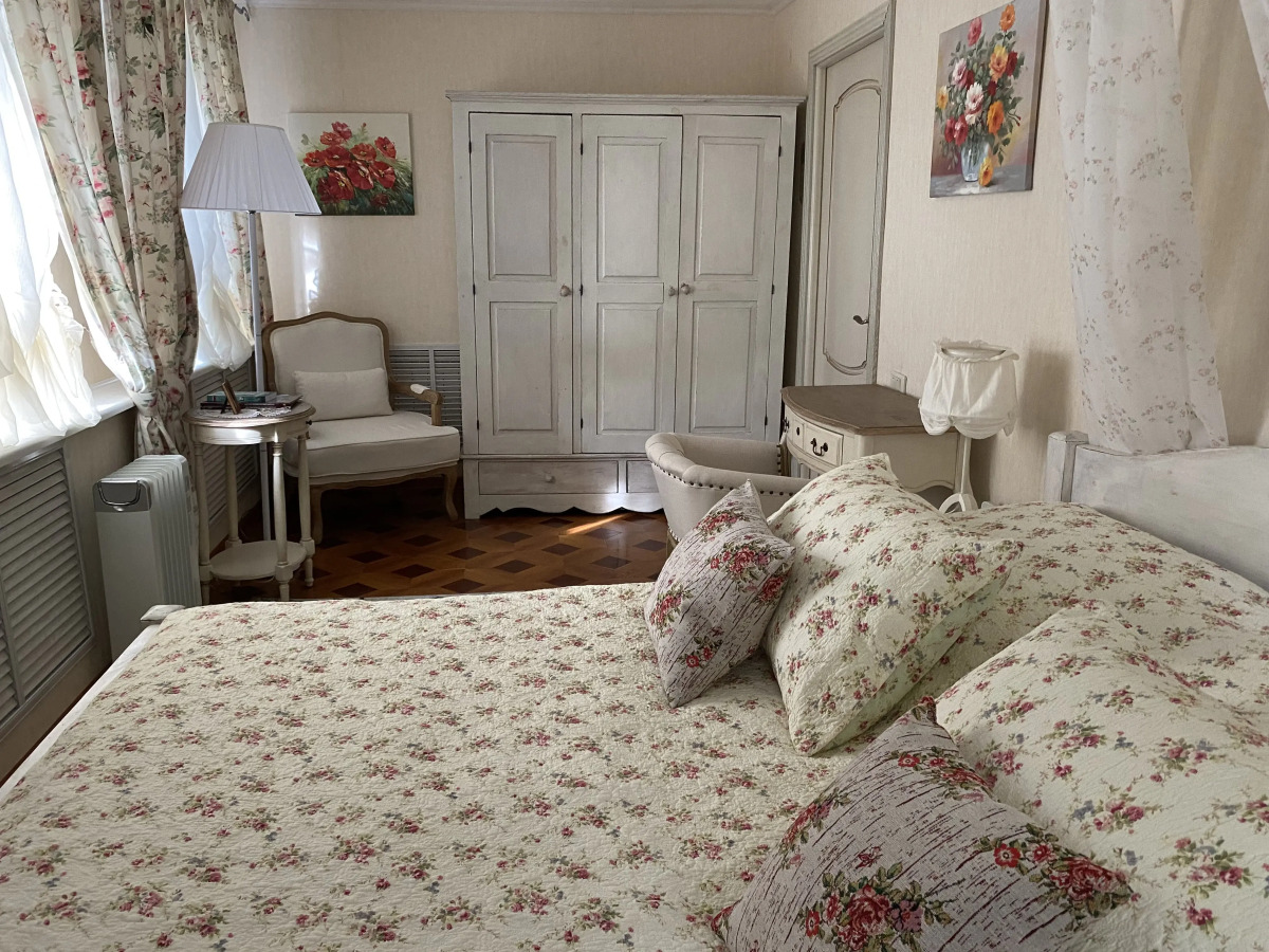 Квартира 2-х комнатные апартаменты Классик на Набережной