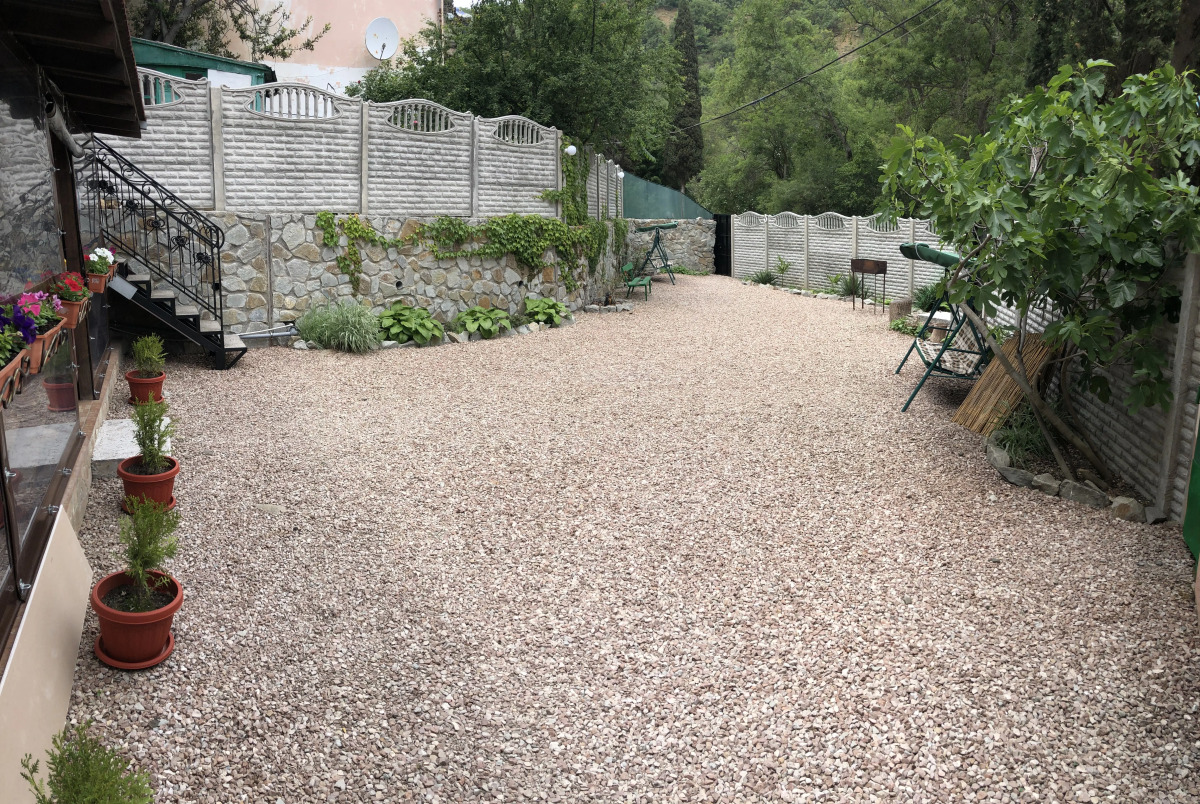 Gostevoy Dom Feeriya V Professorskom Ugolke	