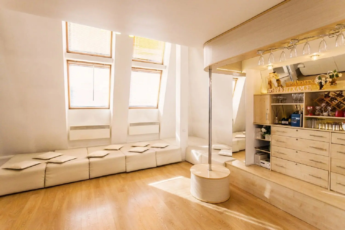 Апартаменты Роскошный Пентхаус на Взлетке