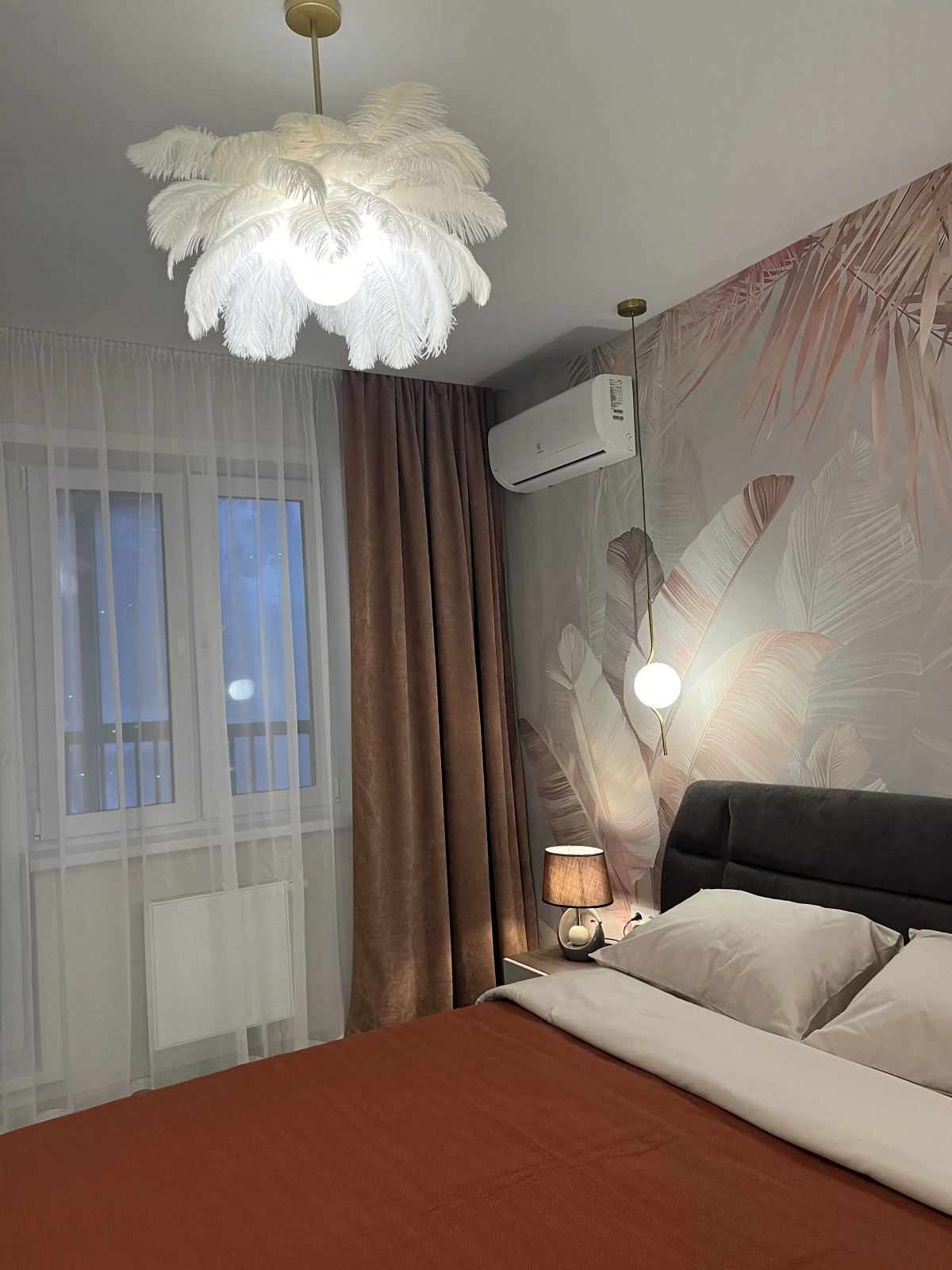 Квартира Парадайз LUX с камином в центре