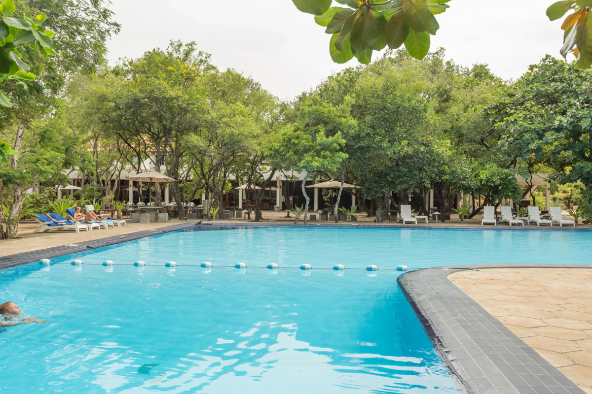 Отель Nilaveli Beach