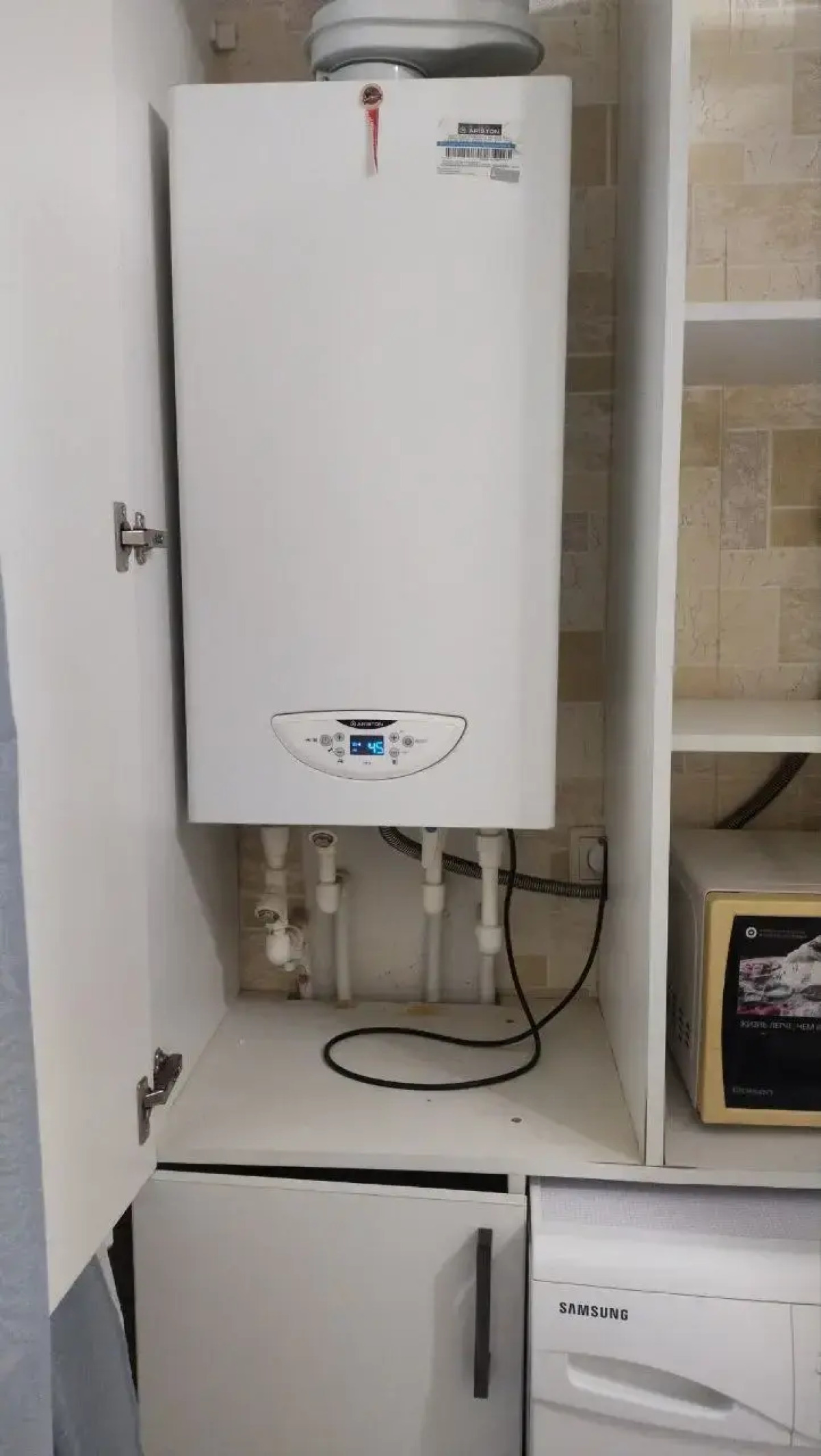 Апартаменты на Юрия Клыкова 81Г к 3А