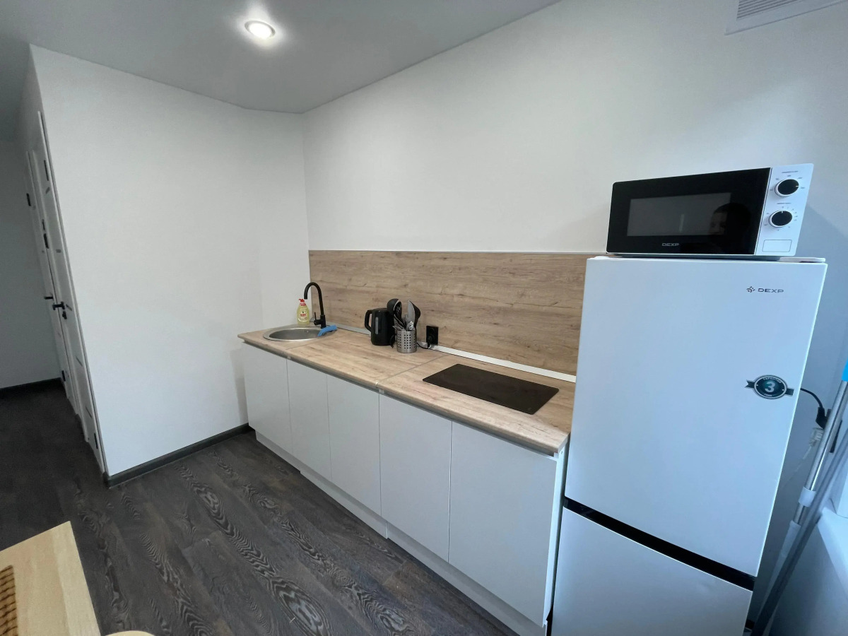 Квартира 4-х комнатная на 10-х у пляжа с озером