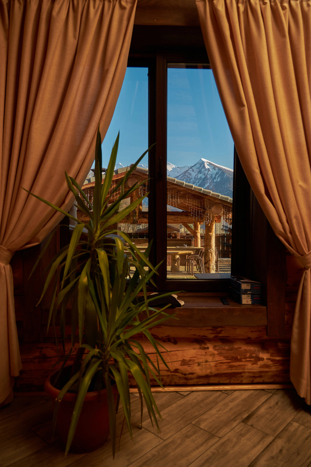 Шале Кедр 760, 5 спален, 12 гостей с бассейном и баней