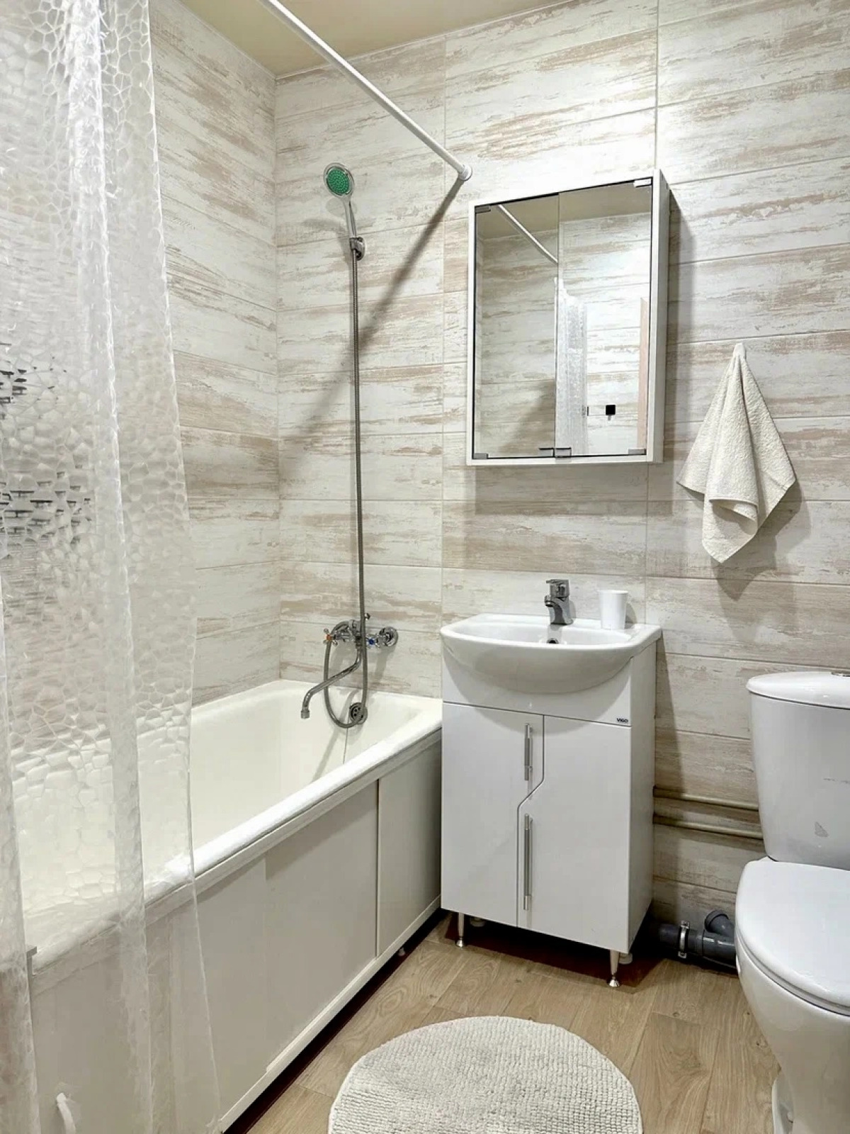 Квартира Квартира Рядом с Метро Парком и Озером