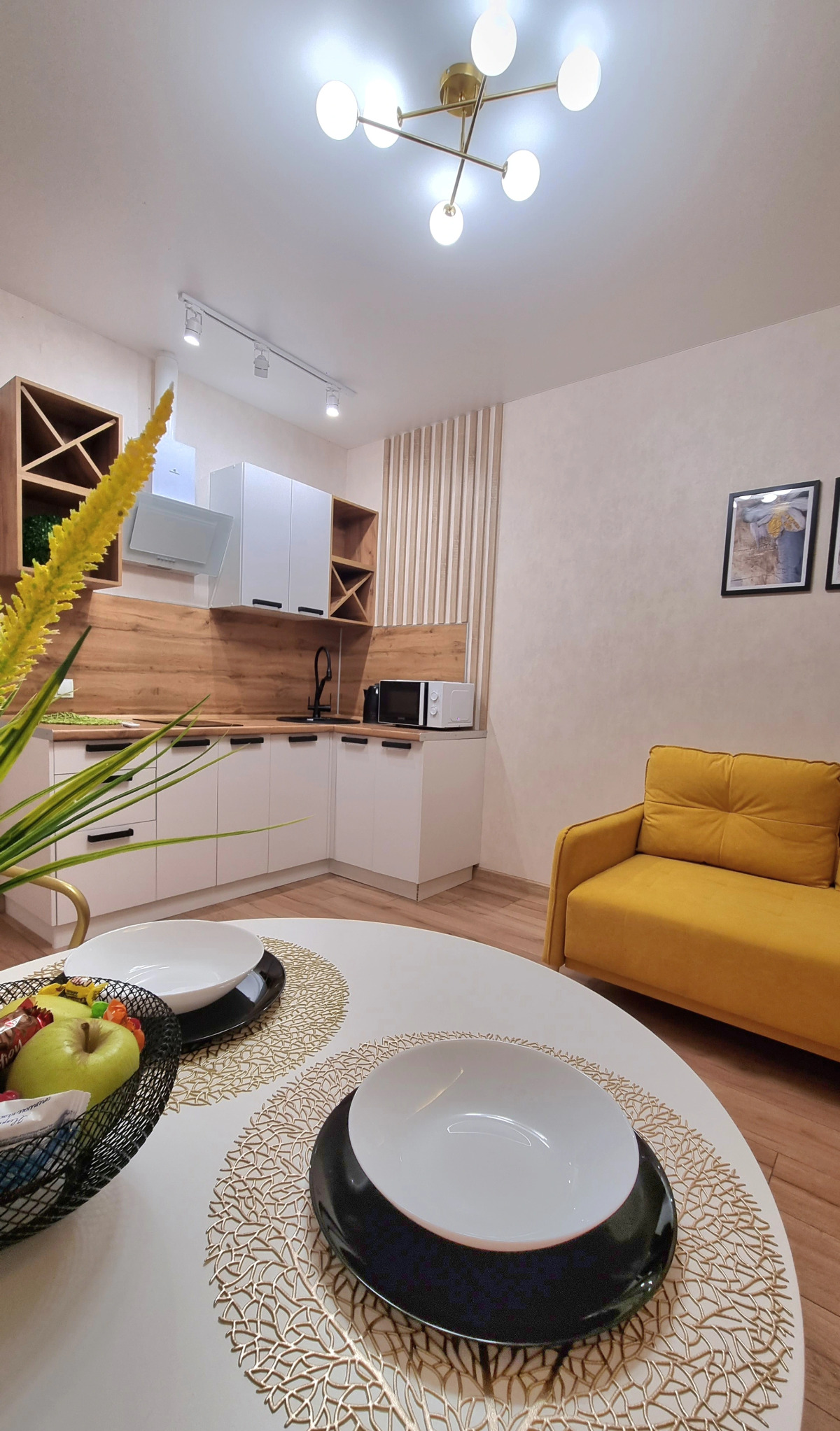 Квартира Луначарского 97