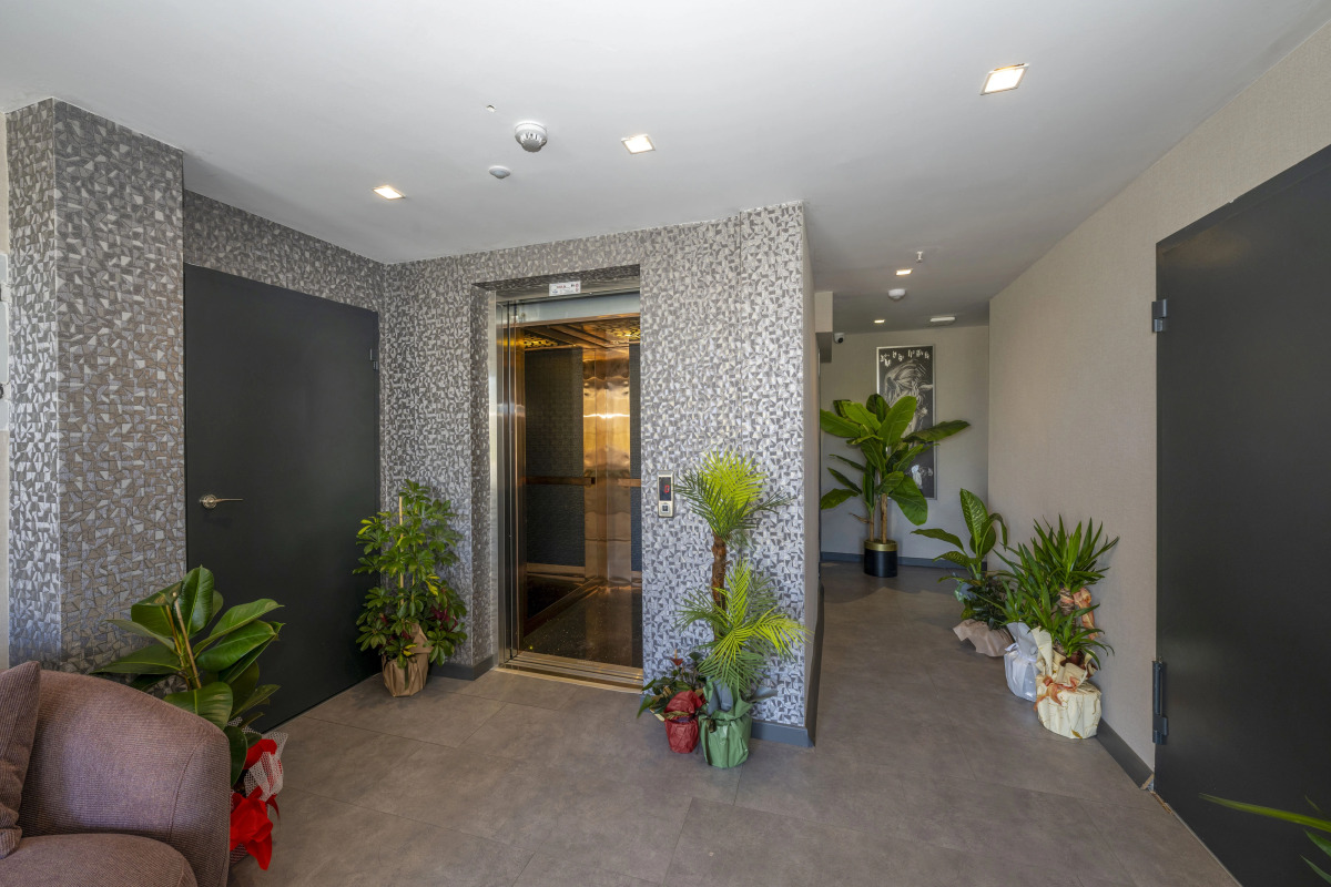 Отель Heaven Premium Airport