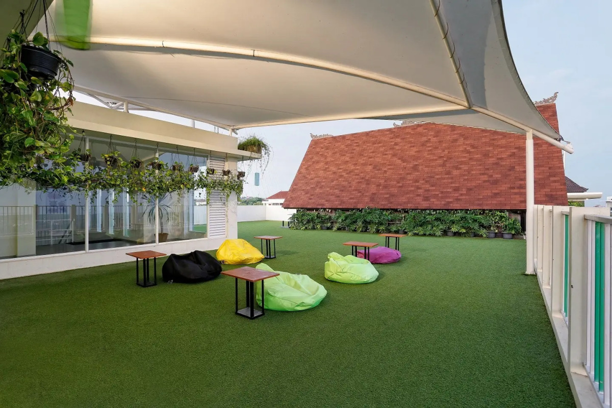 Отель MaxOneHotels Bukit Jimbaran