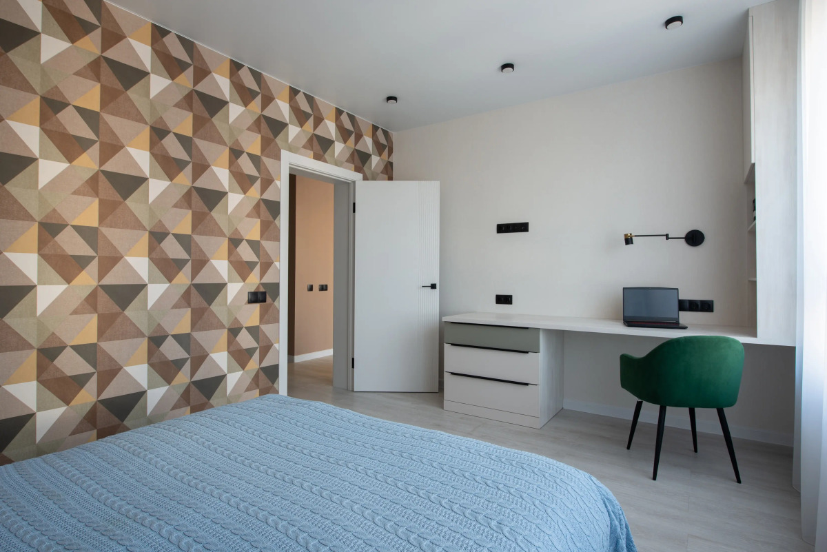 Квартира с дизайнерским ремонтом в Айвазовский City