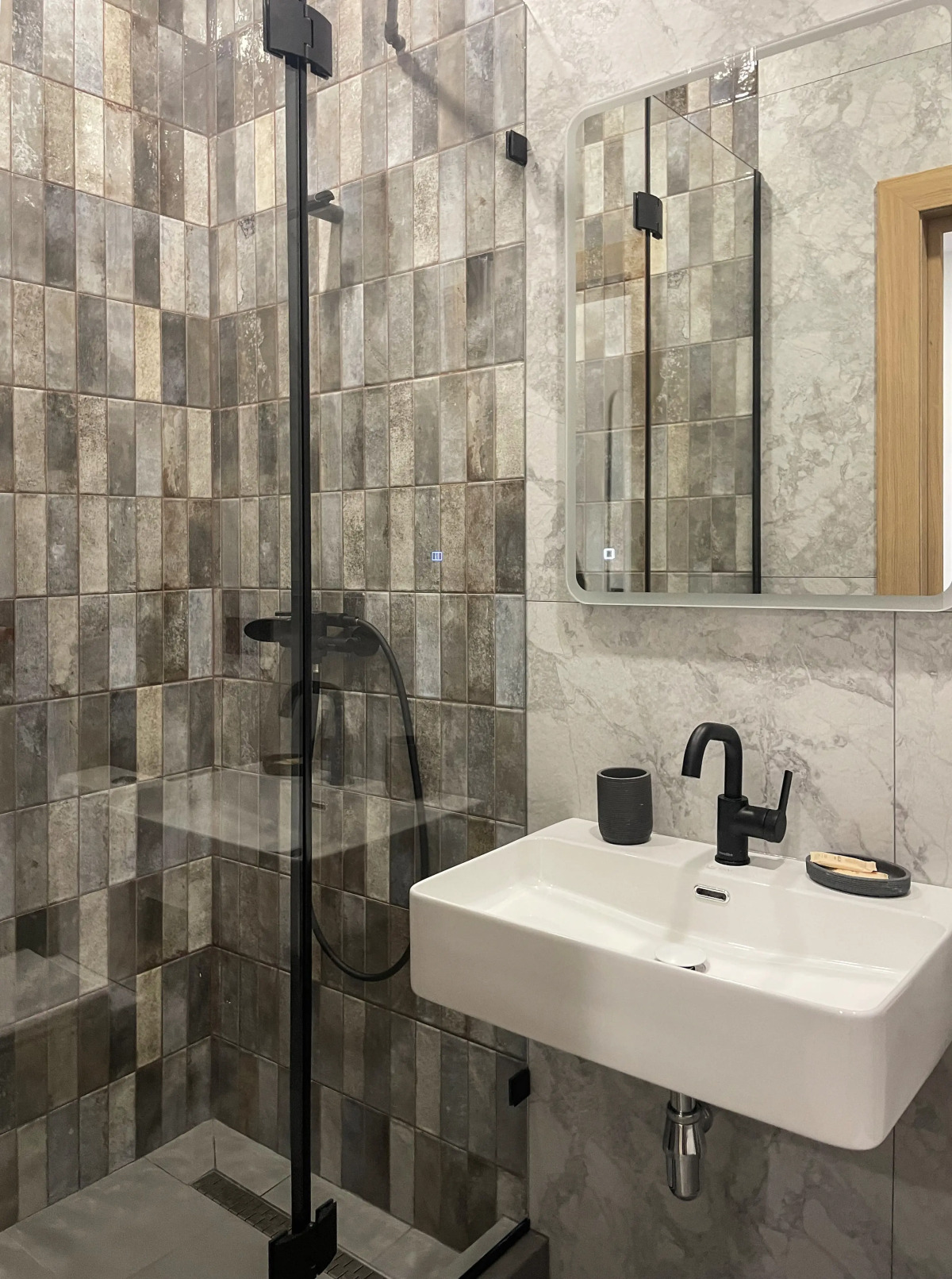 Отель Лес Георга