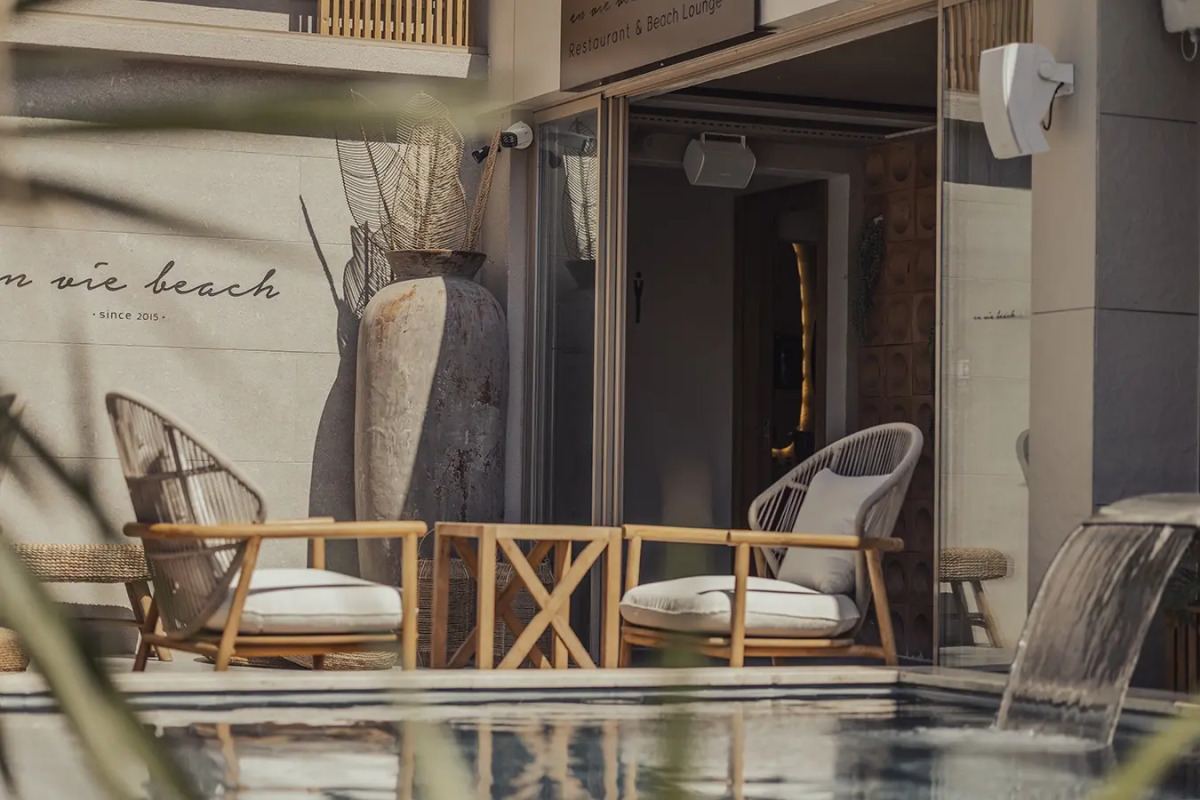 En Vie Beach Boutique Hotel