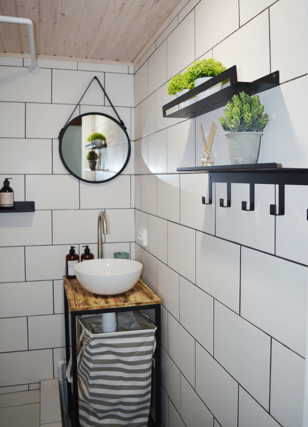 Двухуровневые апартаменты рядом с метро и парком Крылья Советов