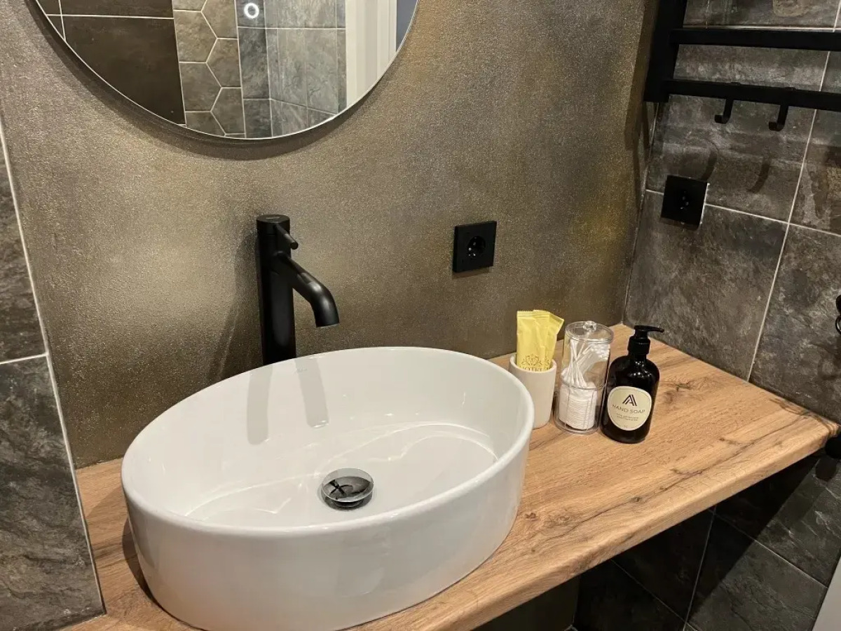 Апартаменты Авторские 4 с сезонным бассейном