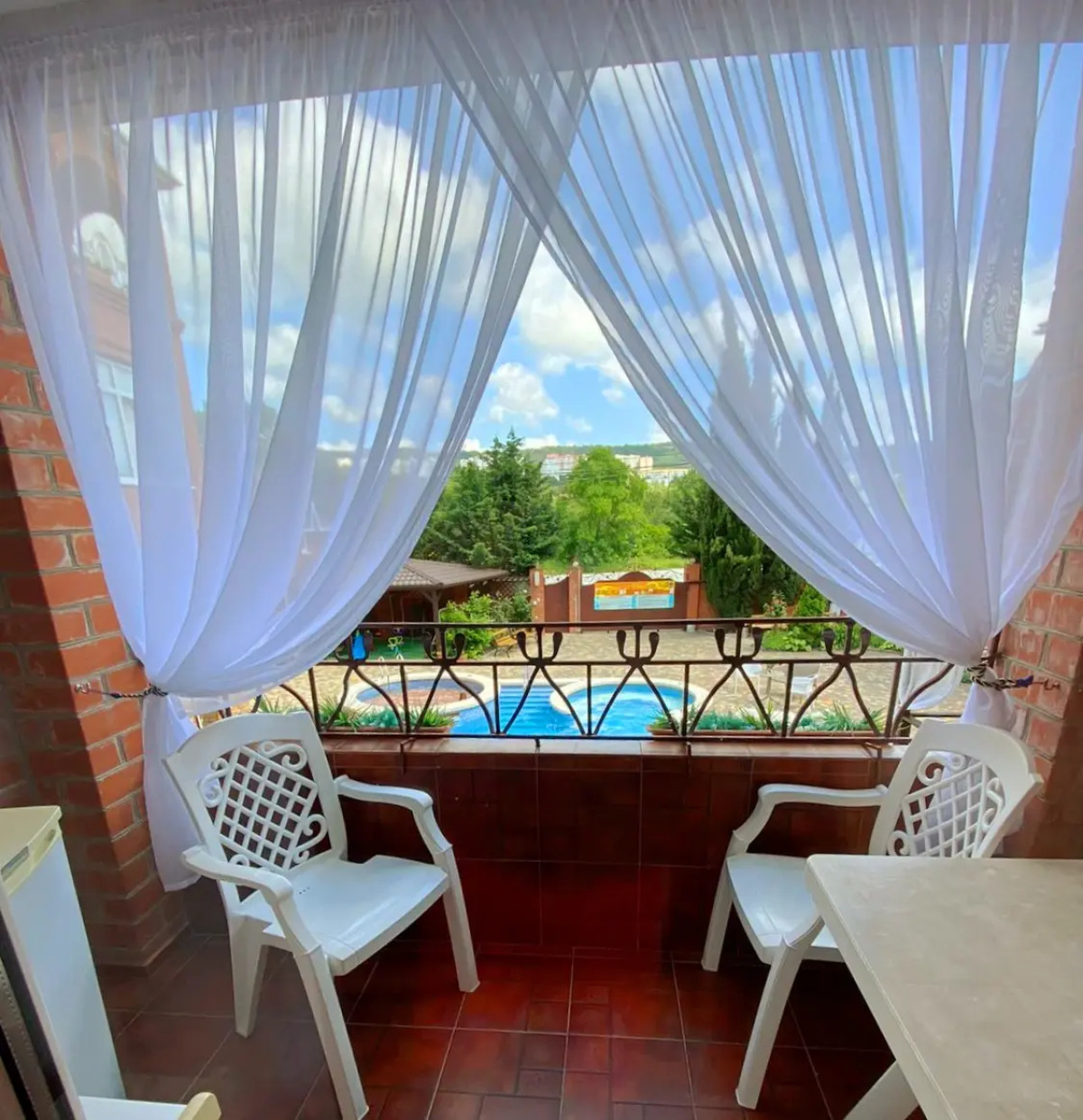 Отель Багира