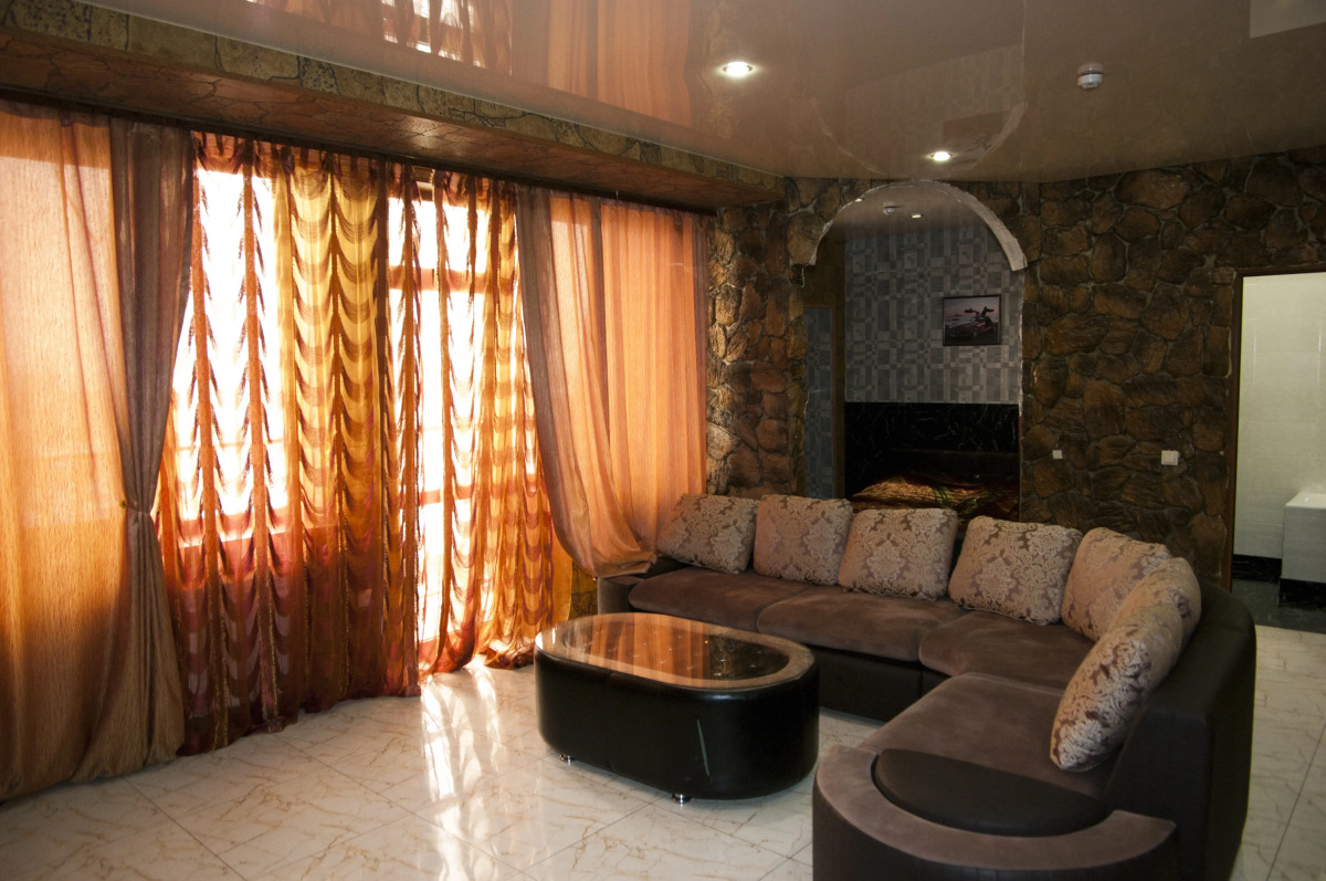 Отель Диамонд