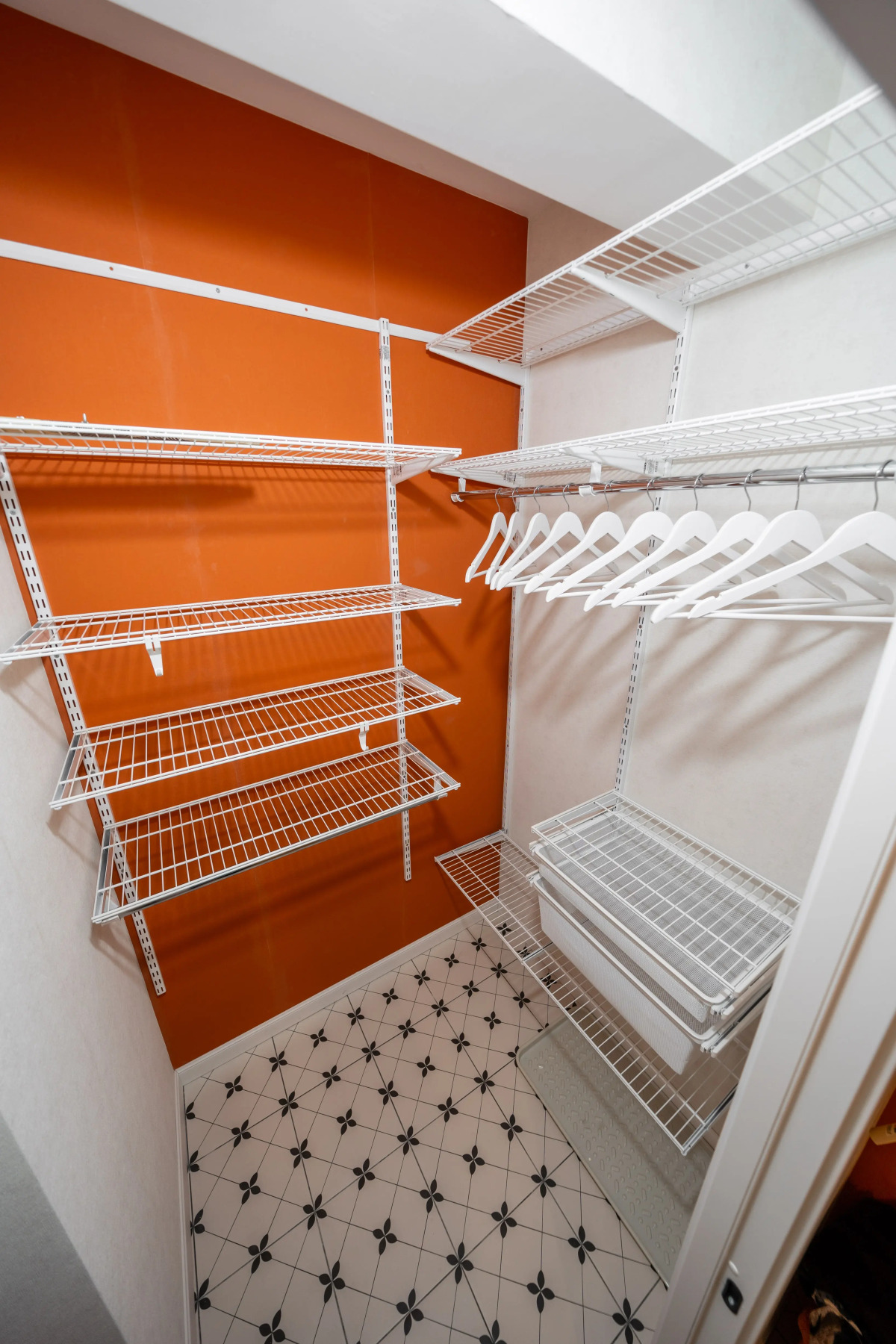 Квартира Яркая студия у метро Пионерская